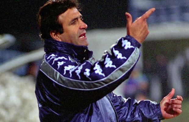 VIDEO „Mariane, ce faci?” » Celebrul Jose Ramon Alexanko, șocat de practicile fotbaliștilor români: „S-a dat deoparte și s-a închinat!”