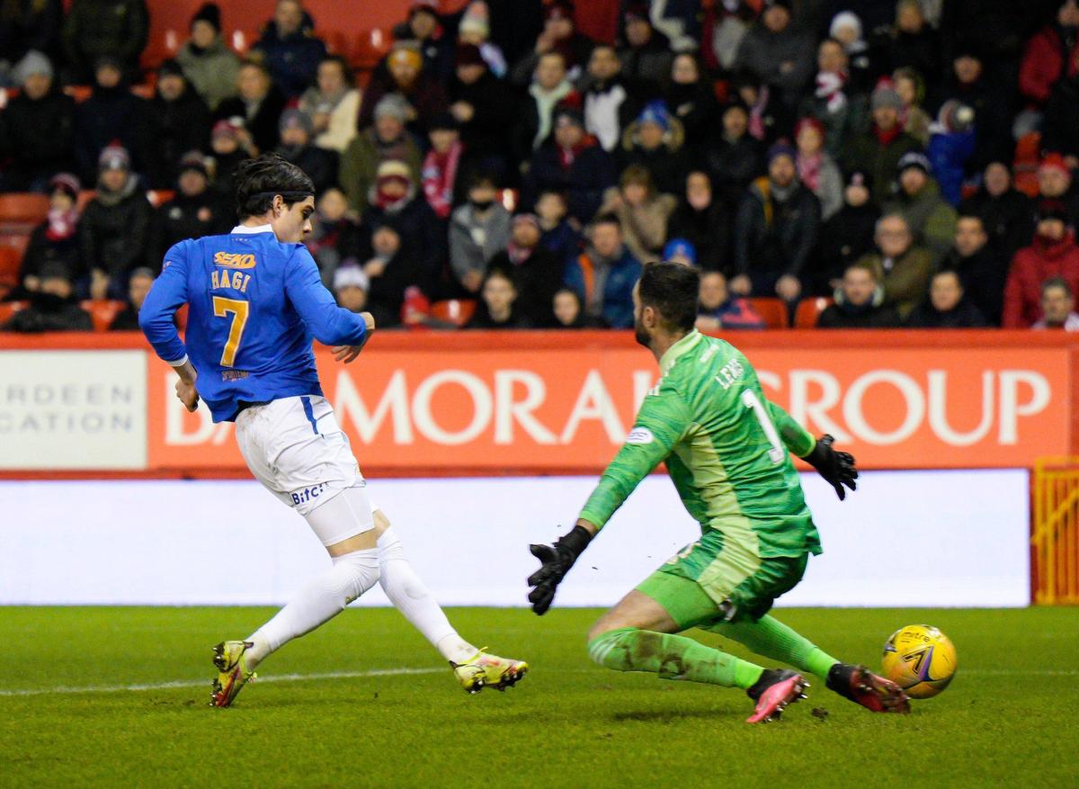 Ianis Hagi, gol de mare atacant pentru Rangers! Campioana Scoției s-a încurcat pe terenul lui Aberdeen