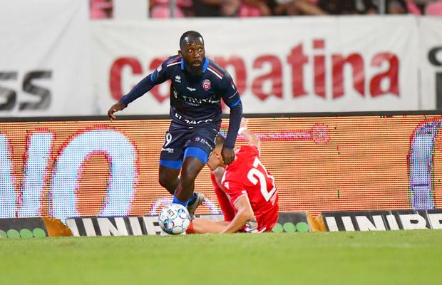 Congolezul de la FC Botoșani, despre moldovence: „Nu mă interesează femeile voastre, strâng bani pentru ai mei”