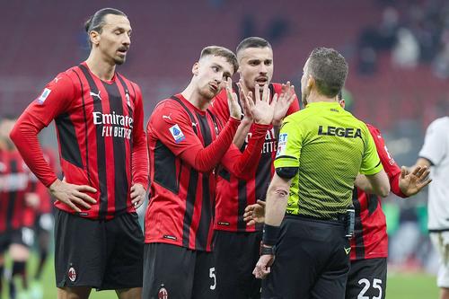 Milan a scăpat ocazia de a reveni în fruntea clasamentului din Serie A