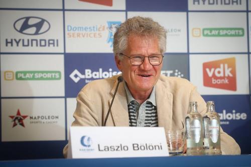 Cornel Șfaițer (56 de ani), noul președinte al lui Poli Iași, nu este de acord cu atitudinea lui Ladislau Boloni (68 de ani), aceea de a amâna un răspuns final în negocierile cu Federația Română de Fotbal.