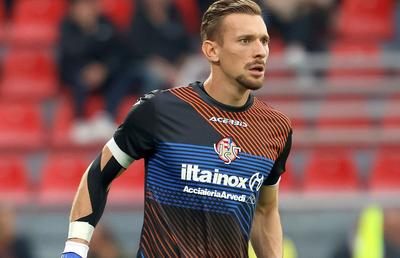 Ionuț Radu lasă „lanterna” din Serie A și pleacă în Ligue 1 » Va juca pentru echipa de pe locul 7