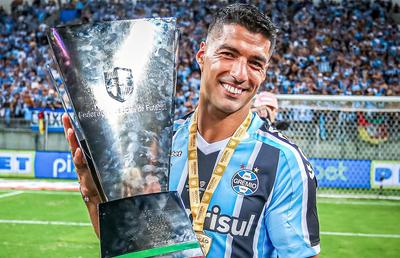 Debut senzațional, Luis Suarez! Hattrick într-o repriză la Gremio, cum nu mai reușise de 10 ani