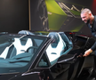 Dorian Popa a cumpărat un Lamborghini Huracan cu o sumă uluitoare! Primire incredibilă la fabrică + cu ce cadouri l-au răsfățat italienii