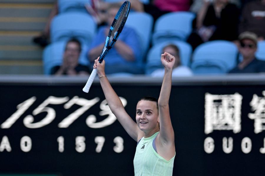 Clara Burel / Foto: Imago Continuă surprizele pe tabloul feminin la Australian Open » Favorita #5, eliminată după ce a pierdut 6 game-uri consecutive