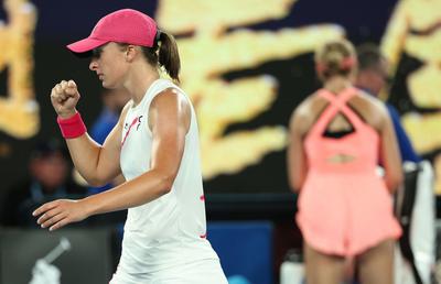 Iga Swiatek a reușit una dintre revenirile carierei și e în turul 3 la Australian Open: „Doamne! Nu știu cum am reușit, mă vedeam deja la aeroport”