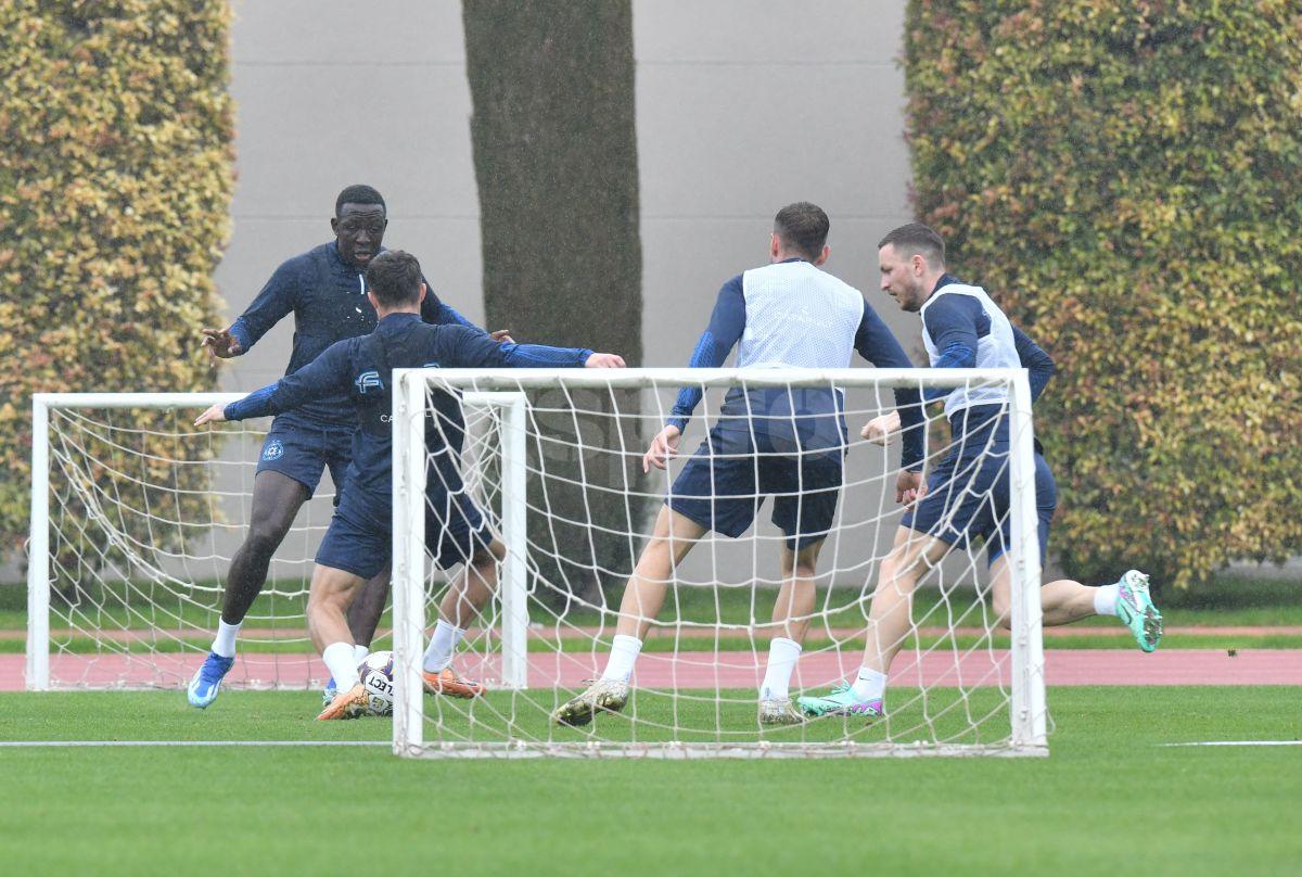 De ce a lipsit Florinel Coman de la antrenamentul FCSB-ului + Ngezana și-a surprins plăcut coechipierii