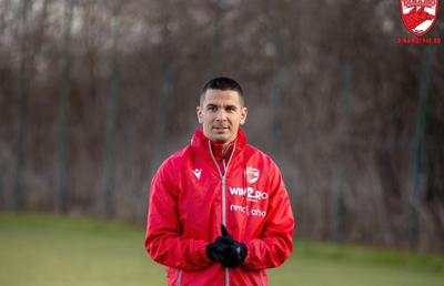 Cum își prezintă Dinamo noul jucător: „Promite o prestație solidă” » „Câinii” anunță când debutează