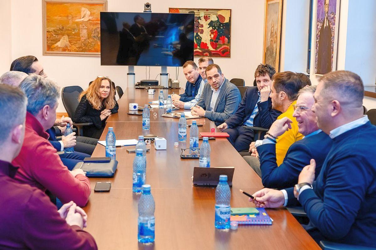 Burleanu, Nicolescu, Argăseală și Nicușor Dan la aceeași masă » Despre ce s-a discutat în birourile Primăriei: „Vom analiza și optimiza”