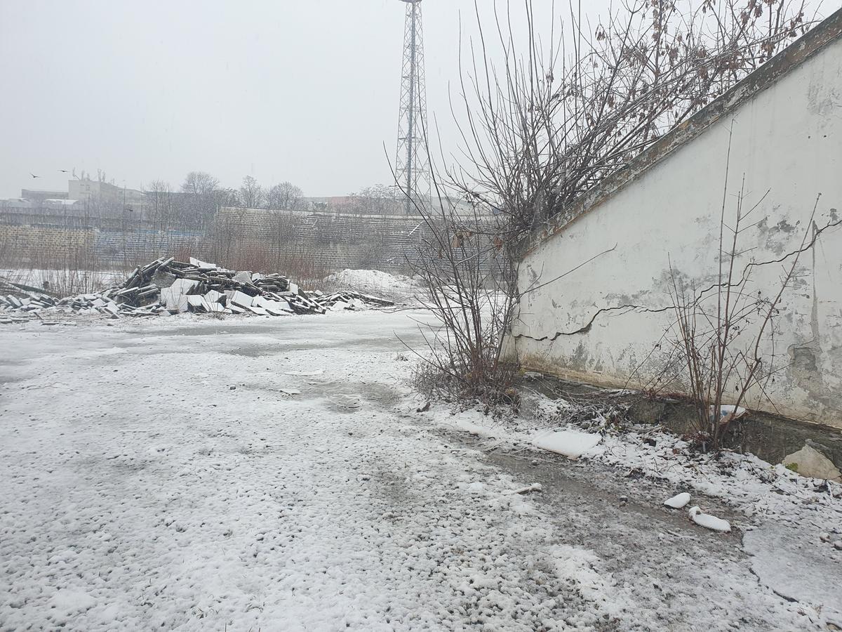 Ruină stadion Bacău - decembrie 2024