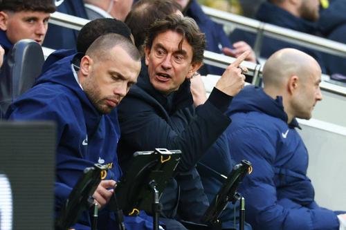 John Heitinga (stânga) se aștepta să-l înlocuiască pe Thomas Frank / Foto: Imago