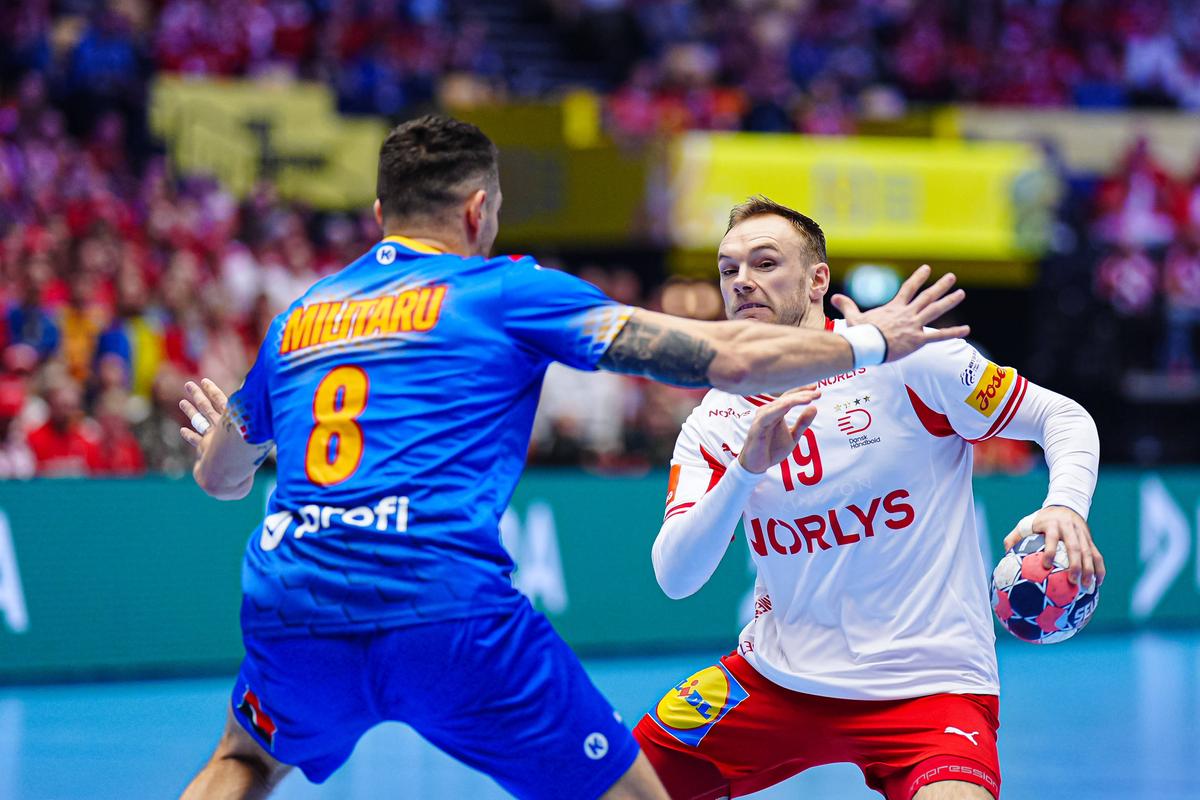Învins la 15 goluri de campioana mondială Danemarca, Dan Racoțea spune că a trăit un vis în fața celor 14.535 spectatori