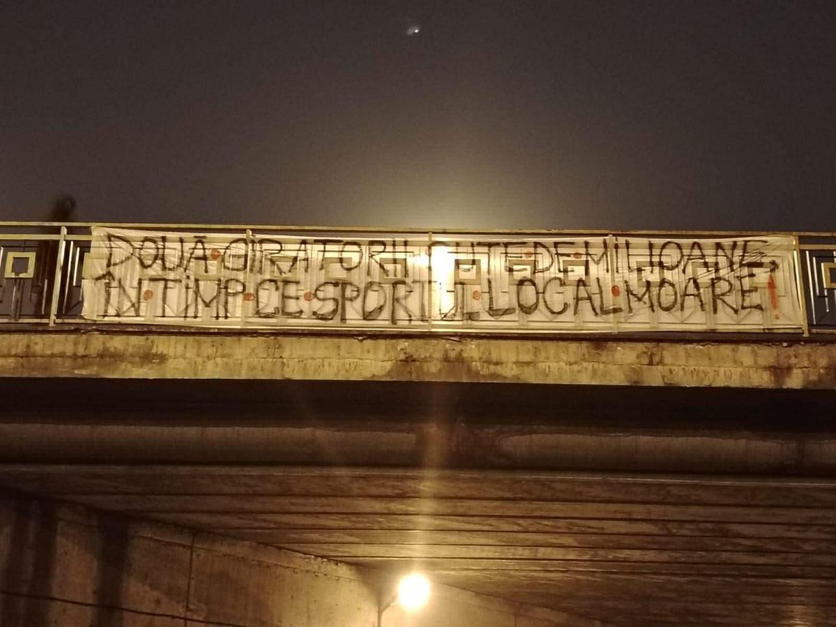 Echipa de tradiție este aproape de desființare, iar fanii au răbufnit: „Două giratorii – sute de milioane / În timp ce sportul local moare!”