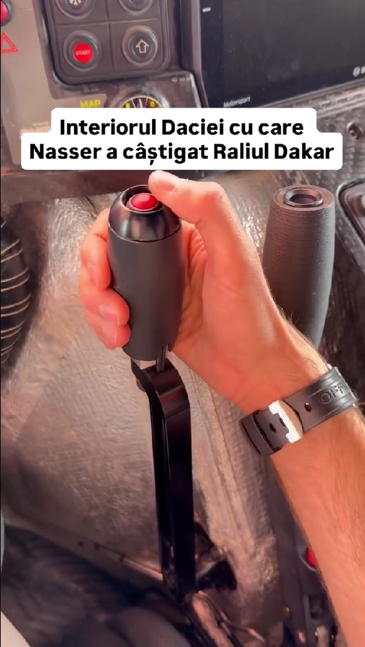 Cum arată interiorul Daciei care a scris istorie la Dakar