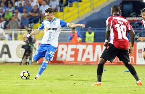 Andrei Burlacu, într-un meci Craiova - Dinamo