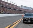 FOTO + VIDEO Donald Trump a dat o tură cu „The Beast” la NASCAR