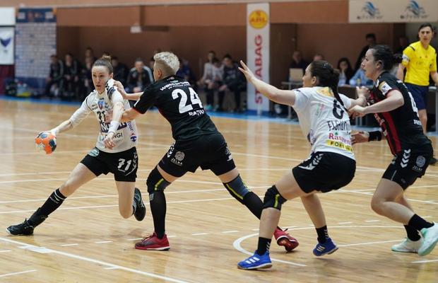 SCM Rm. Vâlcea și-a luat revanșa » Campioana a câștigat clar la Bistrița, pe terenul unde pierduse ultimele două partide de campionat