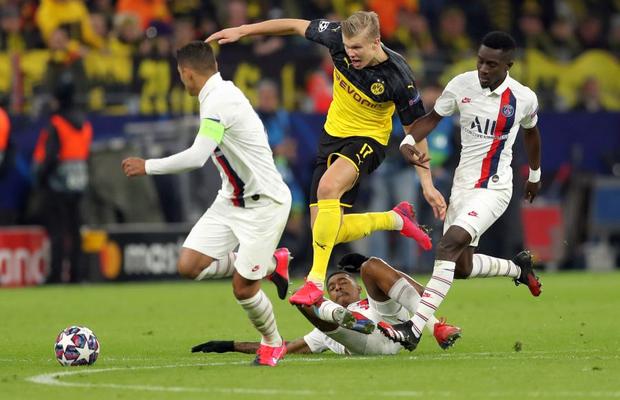 BORUSSIA - PSG // FOTO Haaland i-a uimit pe toți cu o cursă IREALĂ! Imaginile au devenit imediat virale: „Pare făcut în laborator”