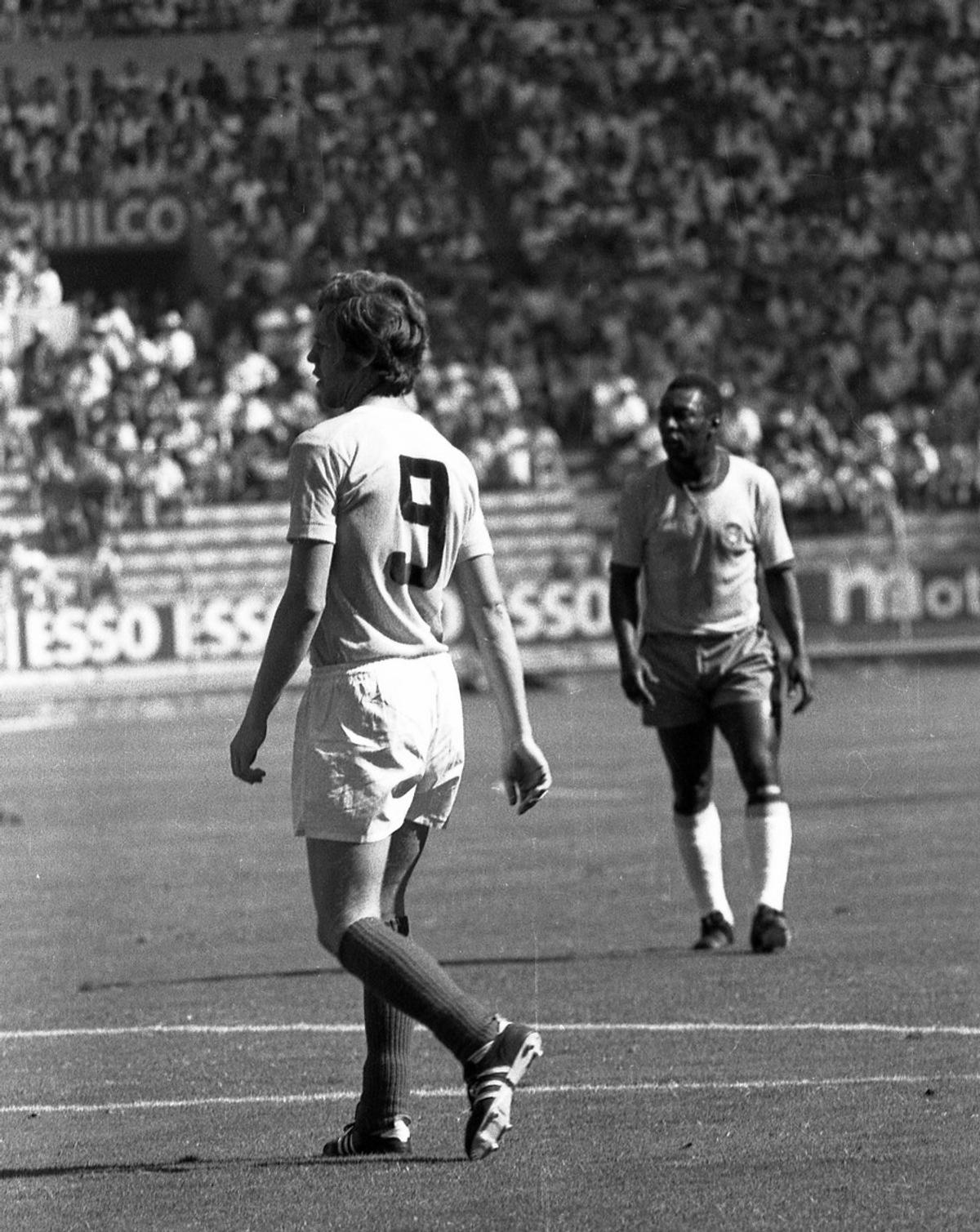 Imagini din documentarul Pelé (2021)