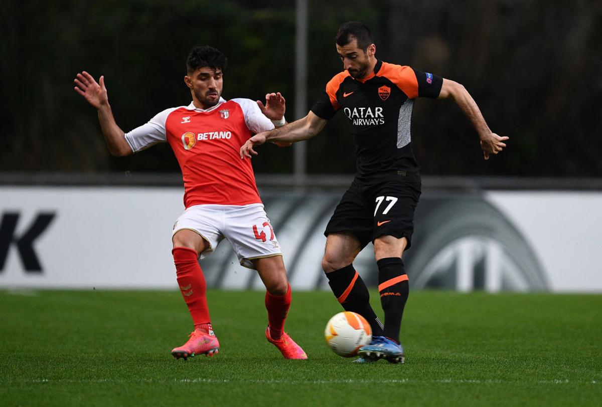 UPDATE Scandalul capătă proporții! Istvan Kovacs, atacat după prestaţia de la Braga - AS Roma: „Nici în Sudan nu vezi așa ceva”