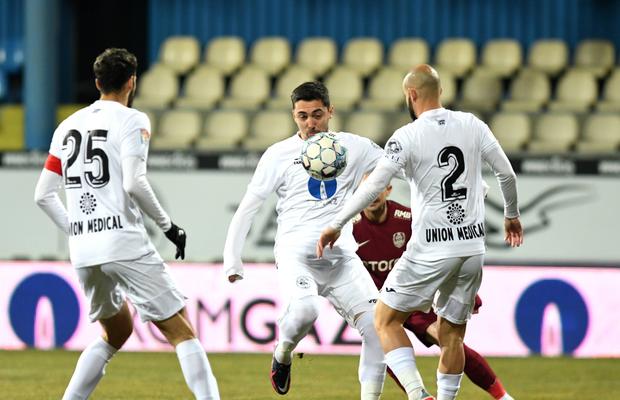 3 dintr-o lovitură! Dinamo a anunțat noile transferuri » Pot juca diseară