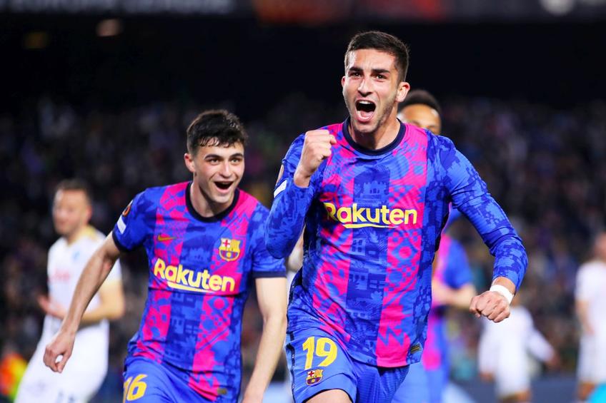Ferran Torres a înscris în Barcelona - Napoli, de la punctul cu var // foto: Guliver/gettyimages
