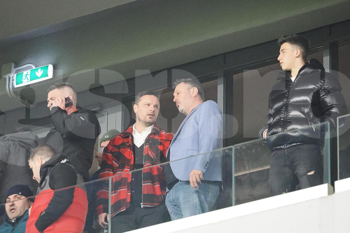 Ce nu s-a văzut la TV la Dinamo - Oțelul