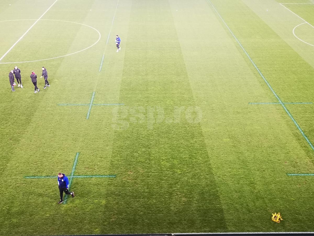 Dinamo - Oțelul 3-1 » Roșu aprins, Dinamo se ridică! Trupa lui Kopic a neutralizat-o și pe Oțelul. Cronica și notele date de Cristian Geambașu