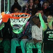 Sabrina Ionescu l-a înfruntat pe Steph Curry la All Star Game. Foto: NBA