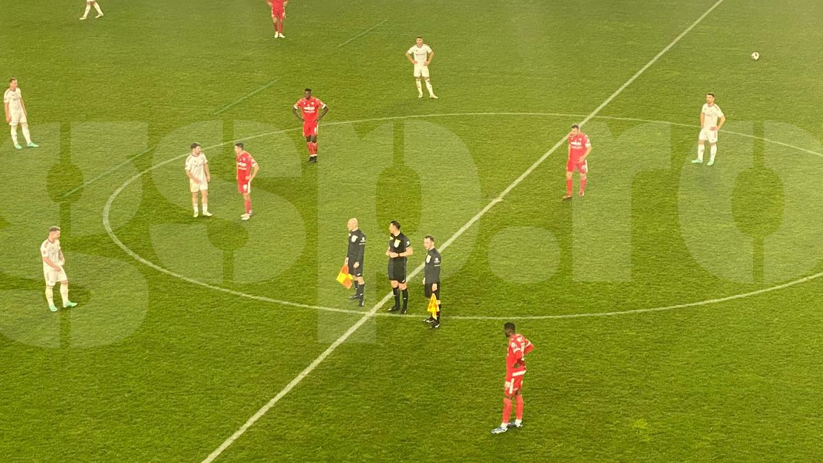 Ce nu s-a văzut la TV la Dinamo - Oțelul