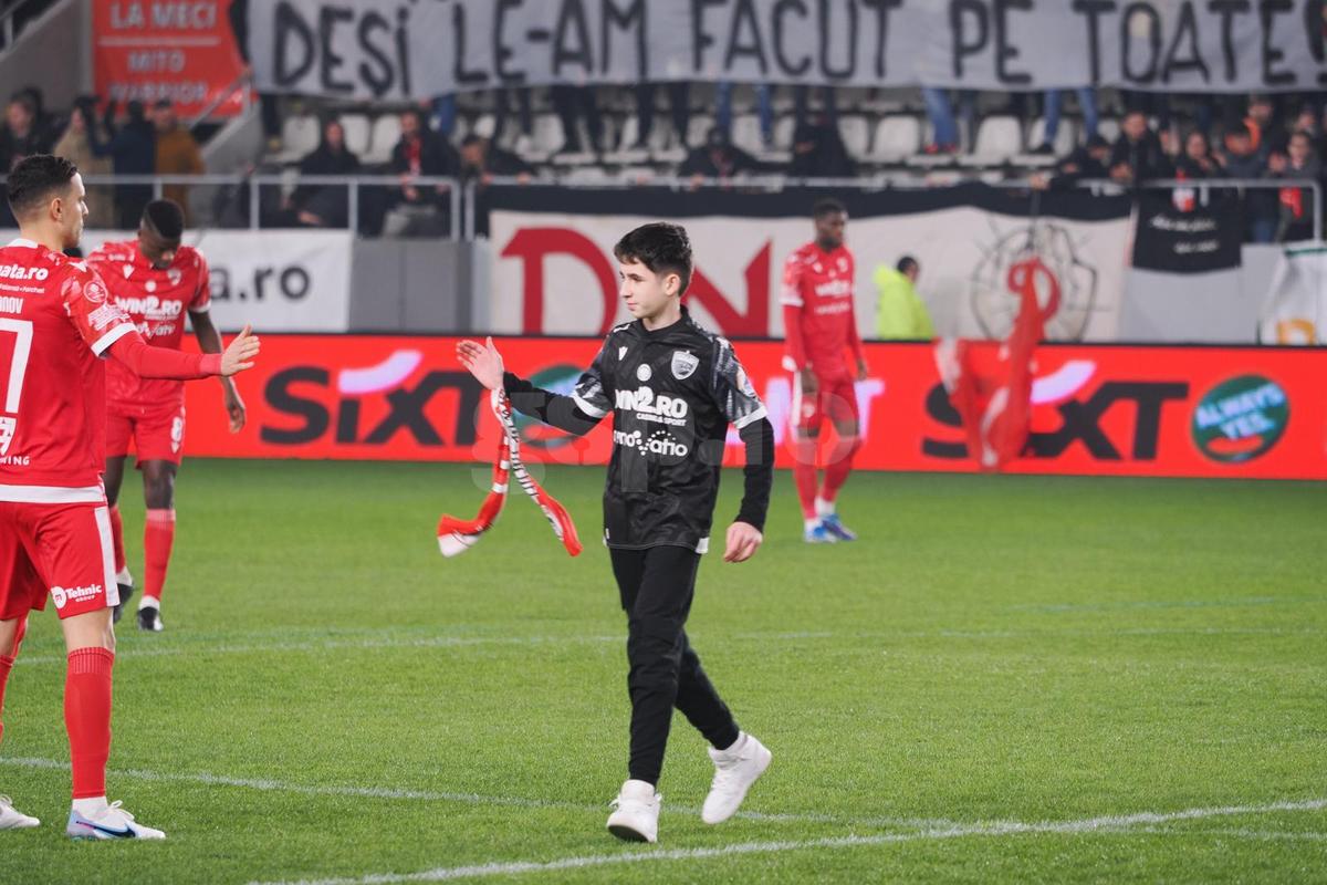 „Pentru ce, Andrei?” » Mesajul lui Nicolescu, la fix un an după ce Red&White a cumpărat Dinamo: „Priviți acest video!”