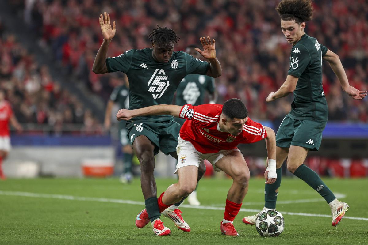 Patru răsturnări nebune în Benfica - Monaco