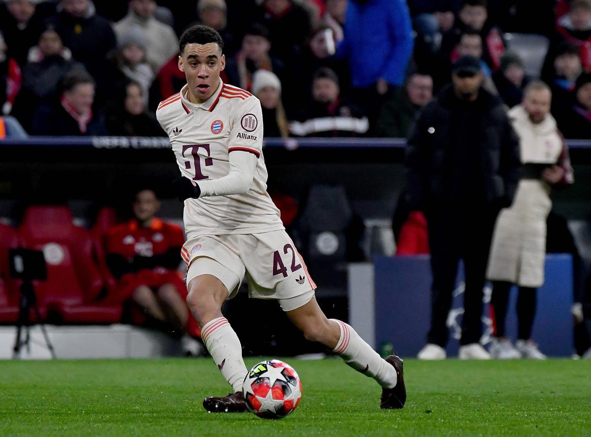 UEFA a luat decizia » De ce nu își poate folosi Bayern echipamentul tradițional în Liga Campionilor