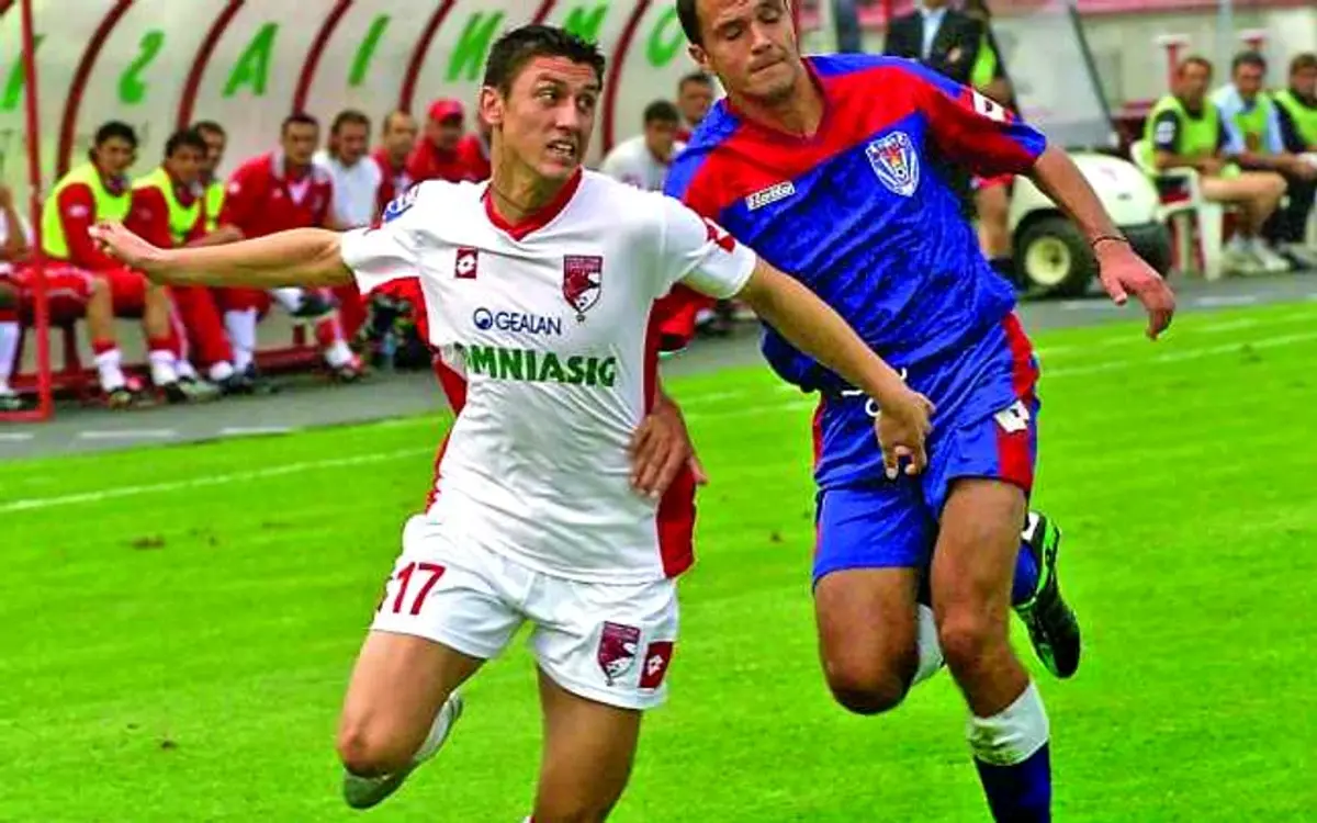 Ciprian Marica, imagini din cele mai încrâncenate derby-uri în care a jucat