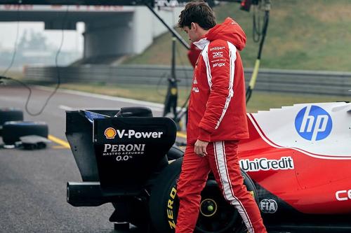 Shell furnizează combustibil pentru Ferrari. Foto: Instagram