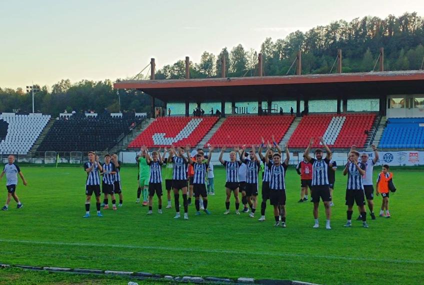 Cum arăta stadionul din Petroșani în 2025 / Foto: Facebook