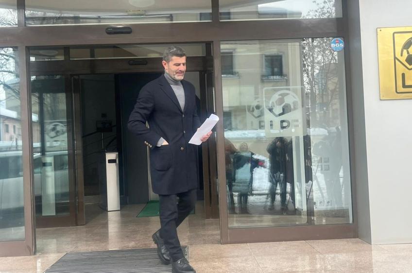 Dani Coman, ieșind din sediul LPF / Foto: GSP