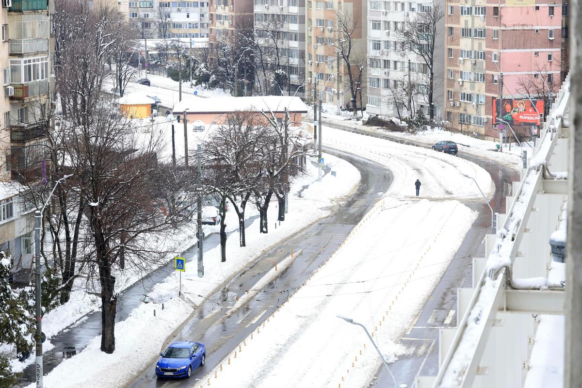 Zăpadă București - februarie 2026