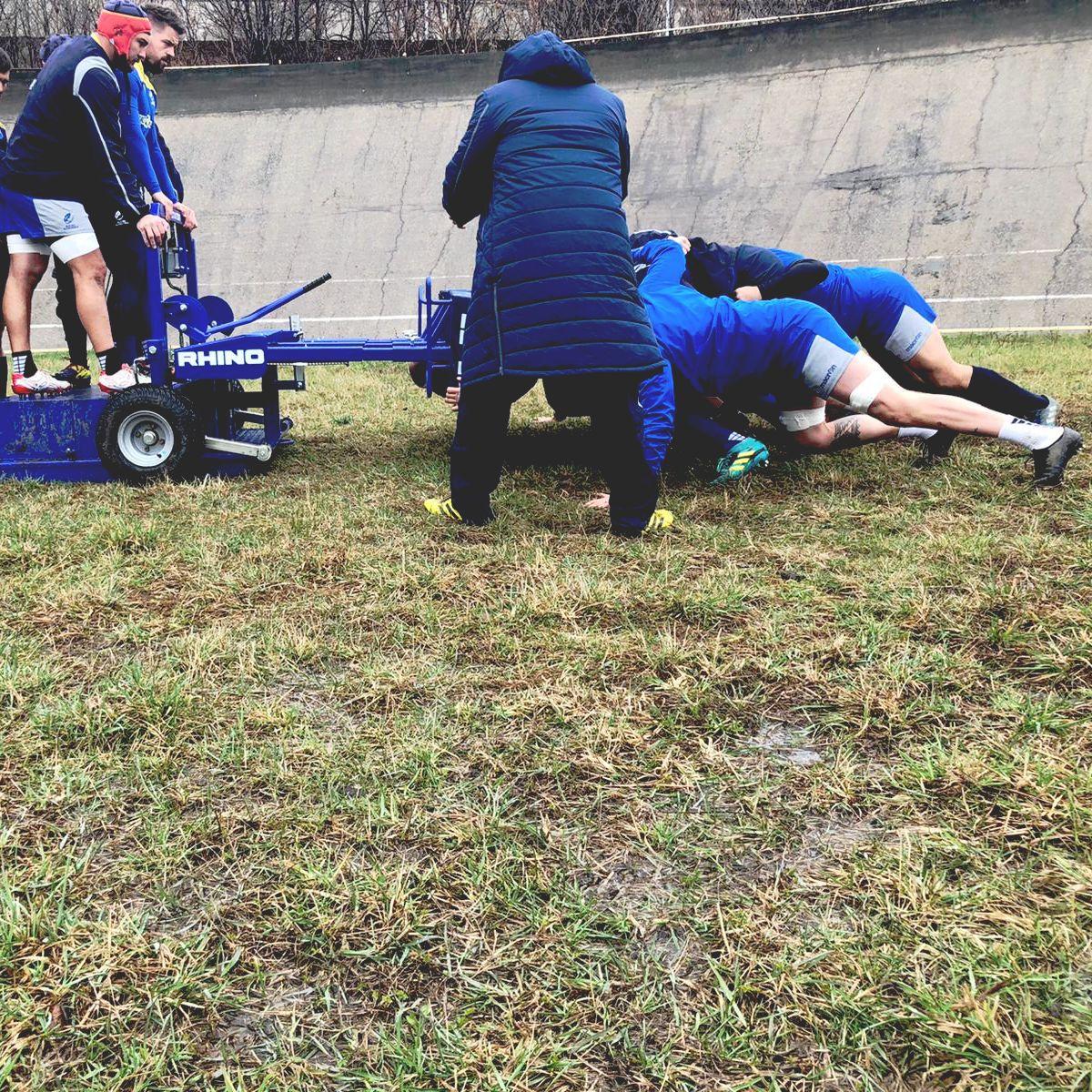 Imagini revoltătoare » În ce condiții se antrenează echipa națională de rugby: „Mai am să îi iau pe sportivi la mine acasă, altfel cred că le-am făcut pe toate”