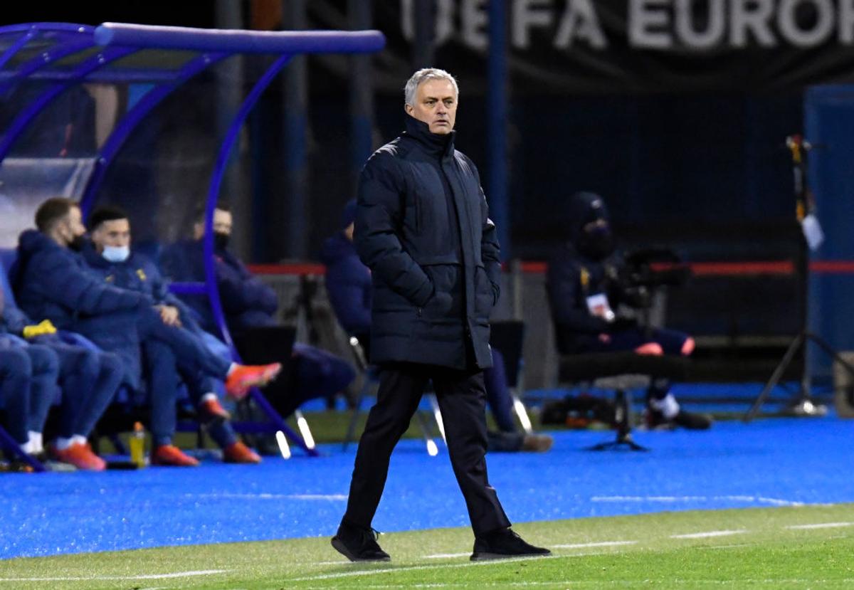 Jose Mourinho și-a distrus jucătorii, după umilința care îl poate costa postul: „Parcă nu știau ce meci joacă”