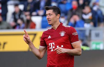 Bayern Munchen face tot ce poate să-l păstreze pe Lewandowski » Salariu uriaș dacă acceptă prelungirea