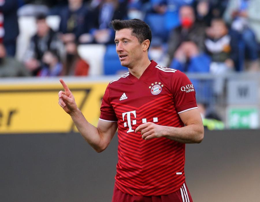 Bayern Munchen îi pregătește un supercontract lui Robert Lewandowski. Salariile fotbaliștilor de top, dezvăluite » Cât câștigă Messi, Cristiano Ronaldo, Mbappe sau Lewandowski
