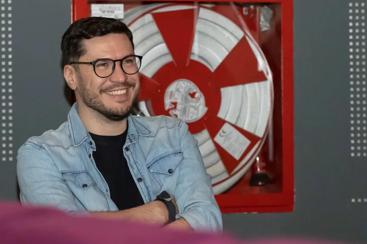 Drama înfiorătoare a lui George Baltă, rămas paralizat pe terenul de rugby, care are o pensie de 618 lei: „Am vrut să-mi recuperez mâinile și să-mi închei socotelile cu viața!”