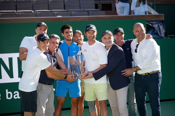 Carlos Alcaraz și echipa Indian Wells 2024 Foto: Imago