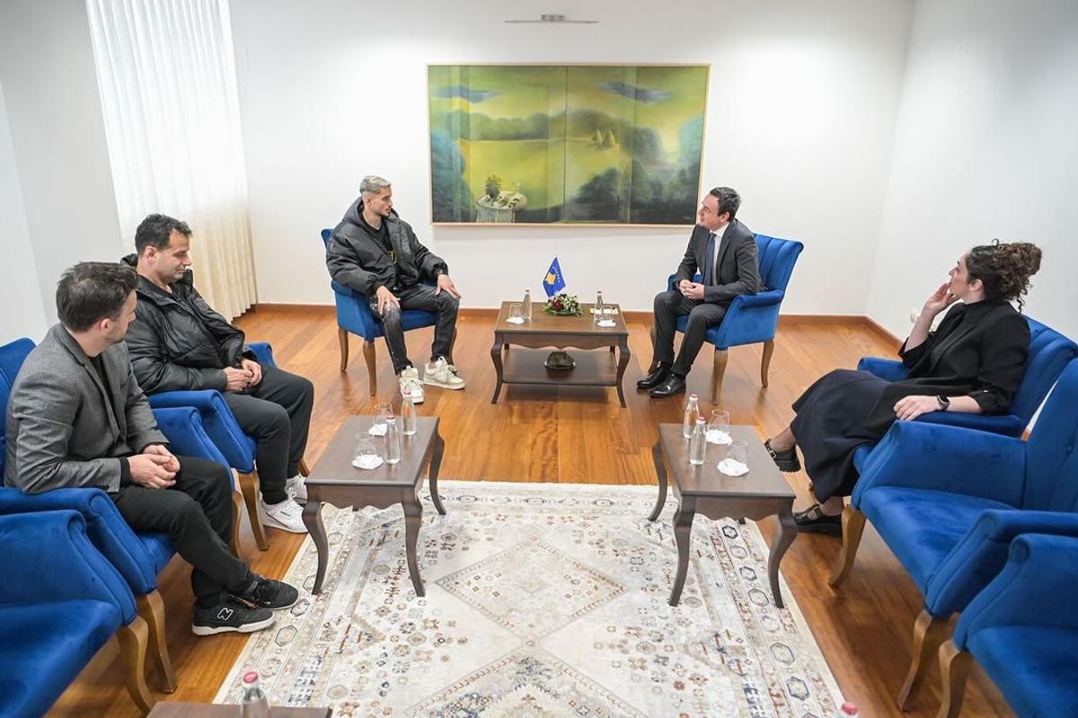 Albion Rrahmani s-a întâlnit cu premierul din Kosovo: „Atacantul preferat al întregului campionat românesc”