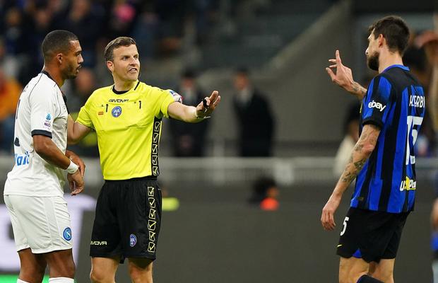Spalletti l-a lăsat acasă, după incidentul rasist din Inter - Napoli, în etapa dedicată combaterii rasismului! Ce suspendare riscă!