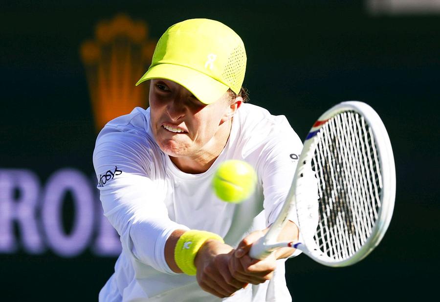 Iga Swiatek, la Indian Wells, /Foto: Imago Daniil Medvedev: „Dacă nu aș lua suplimente, aș fi mort” » Cum s-a schimbat optica jucătorilor, după cazurile Simona Halep, Iga Swiatek și Jannik Sinner