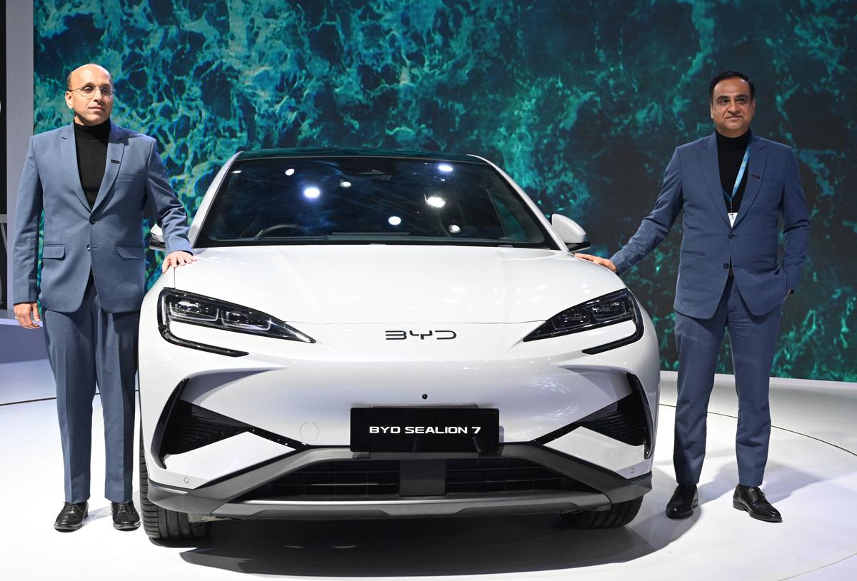 Adio, Tesla?! Sponsorul EURO anunță o inovație ISTORICĂ: 4000 de stații intră deja în producție!