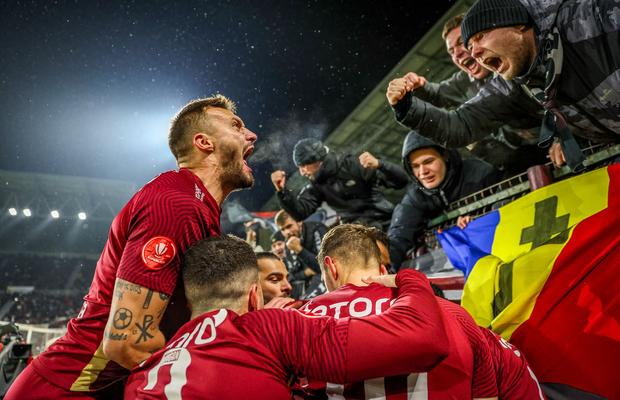 „Like a Family” » Fotografia clujeanului Tamas Horvath a ajuns pe lista lungă AIPS 2024