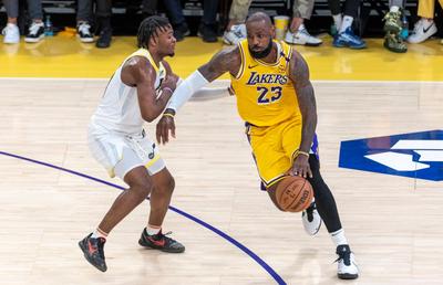Au îngrozit planeta! » Ce se întâmplă cu picioarele lui LeBron James?